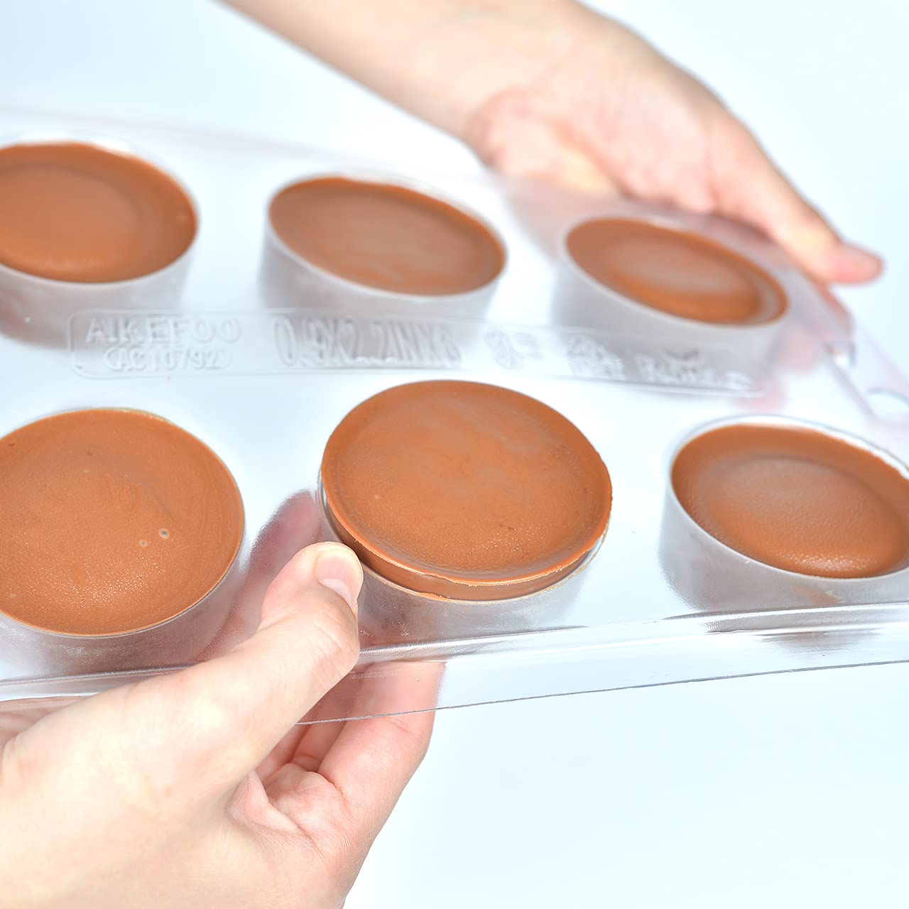 AIKEFOO molds ideal for Mother's Day and Valentine's desserts