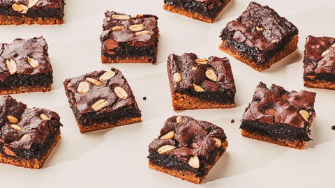 Ailelan brownie pan enables quick dessert prep and sharing.
