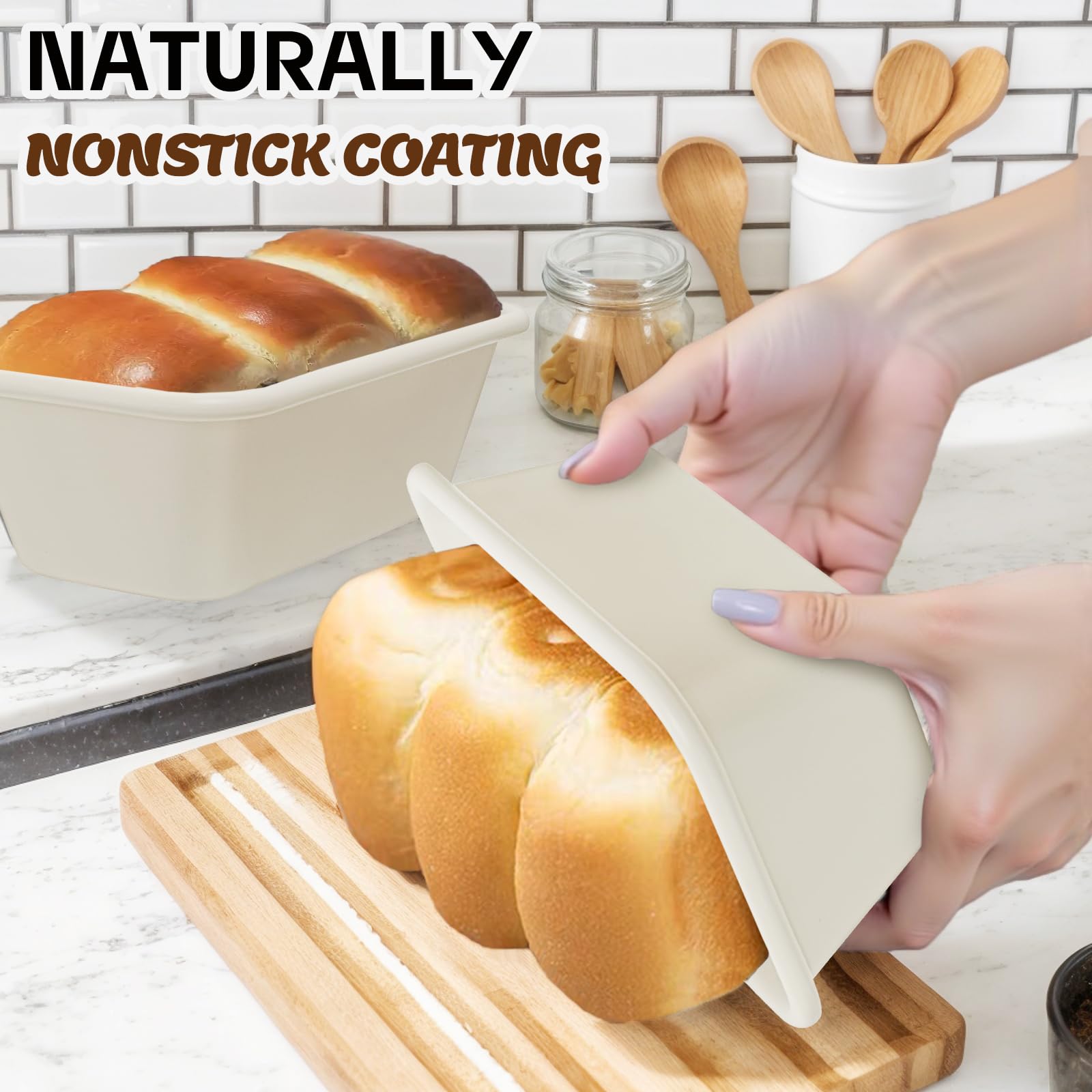 AIVIKI square pan ideal for cakes and savory bakes.
