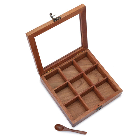 Ajuny spice box glass lid lets you identify spices at a glance.