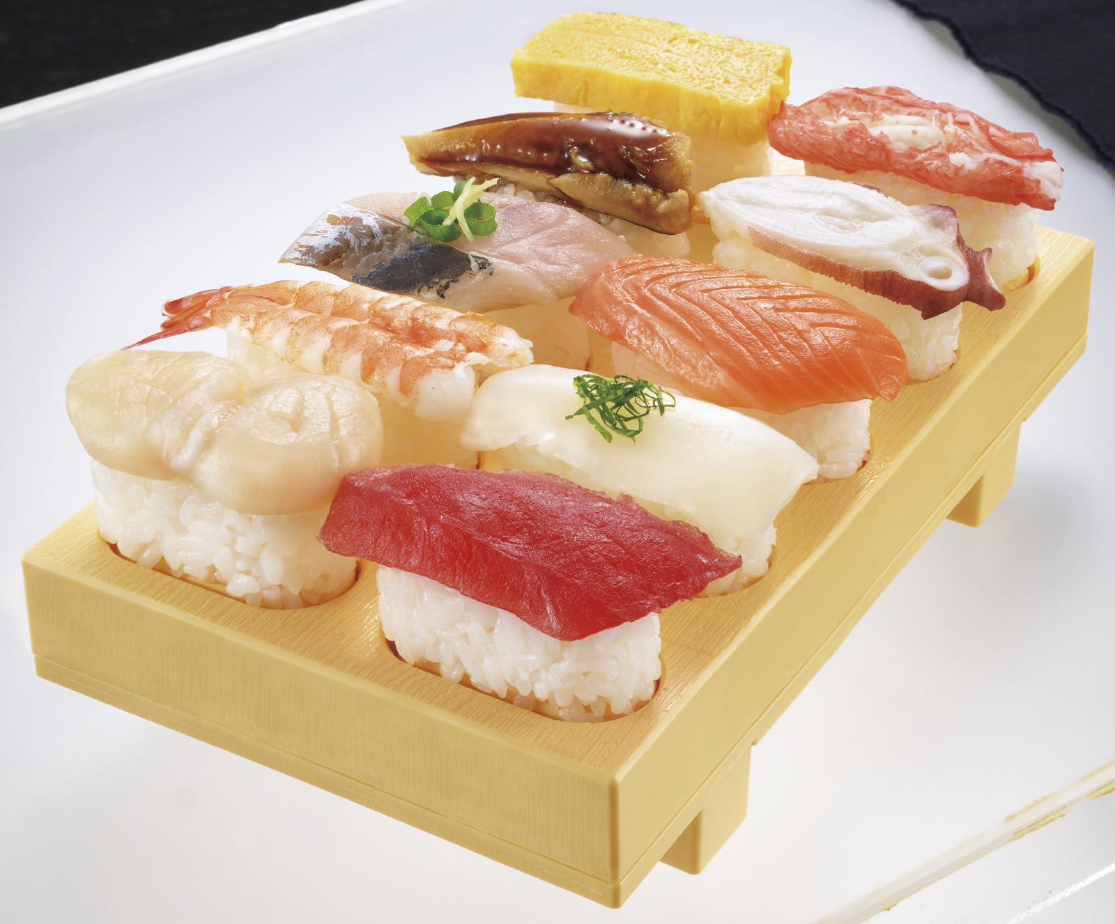 Compact size of CH-2011 sushi mold fits small kitchens.
