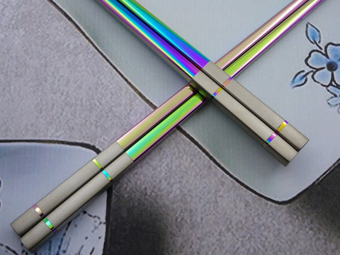 Easy-clean Albino Monkey chopsticks maintain their shine after washing