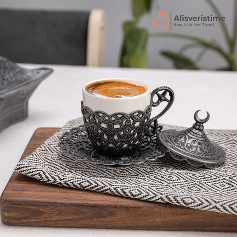 Alisveristime zinc alloy exterior adds durability and style.