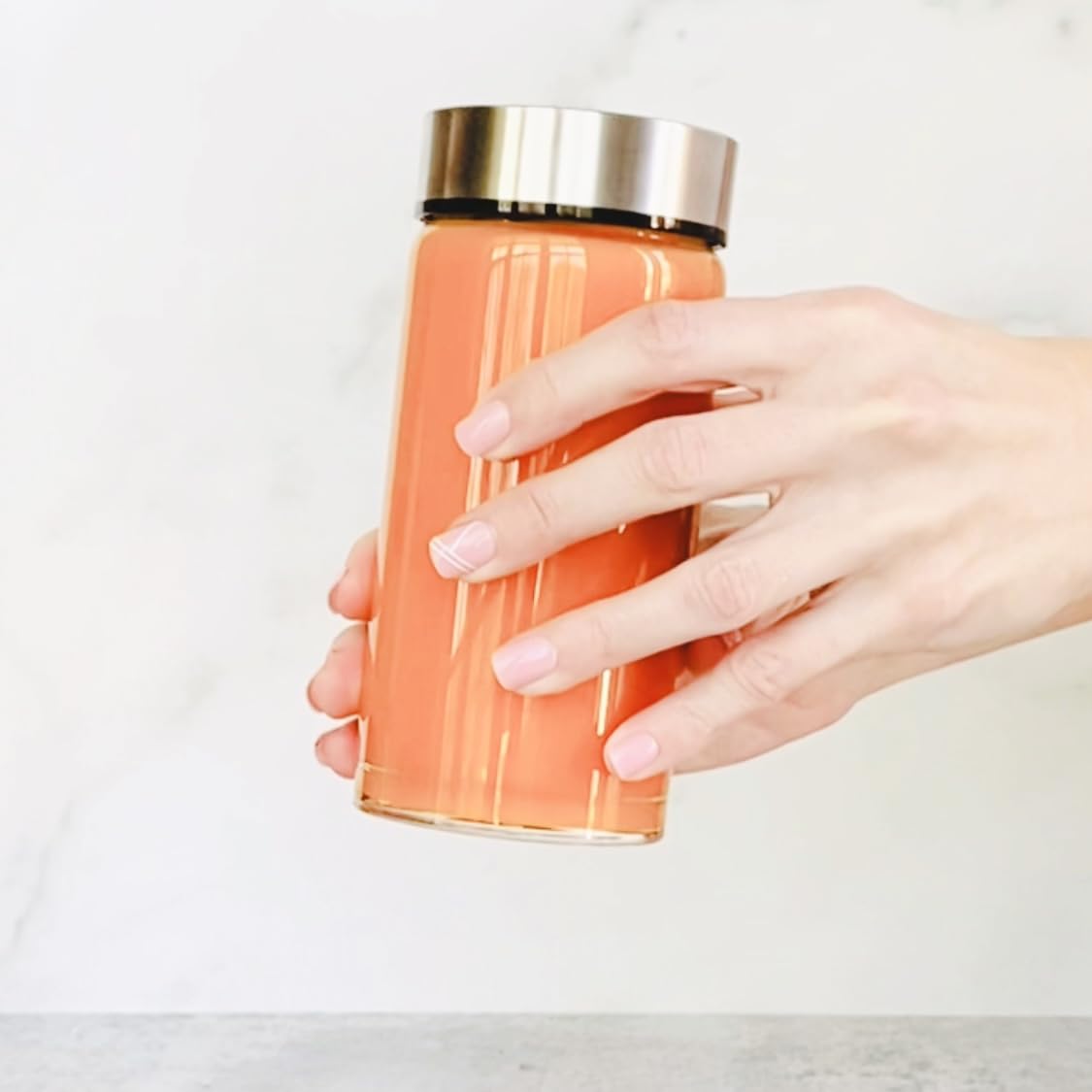 All About Juicing borosilicate glass ensures pure flavor with no odor transfer