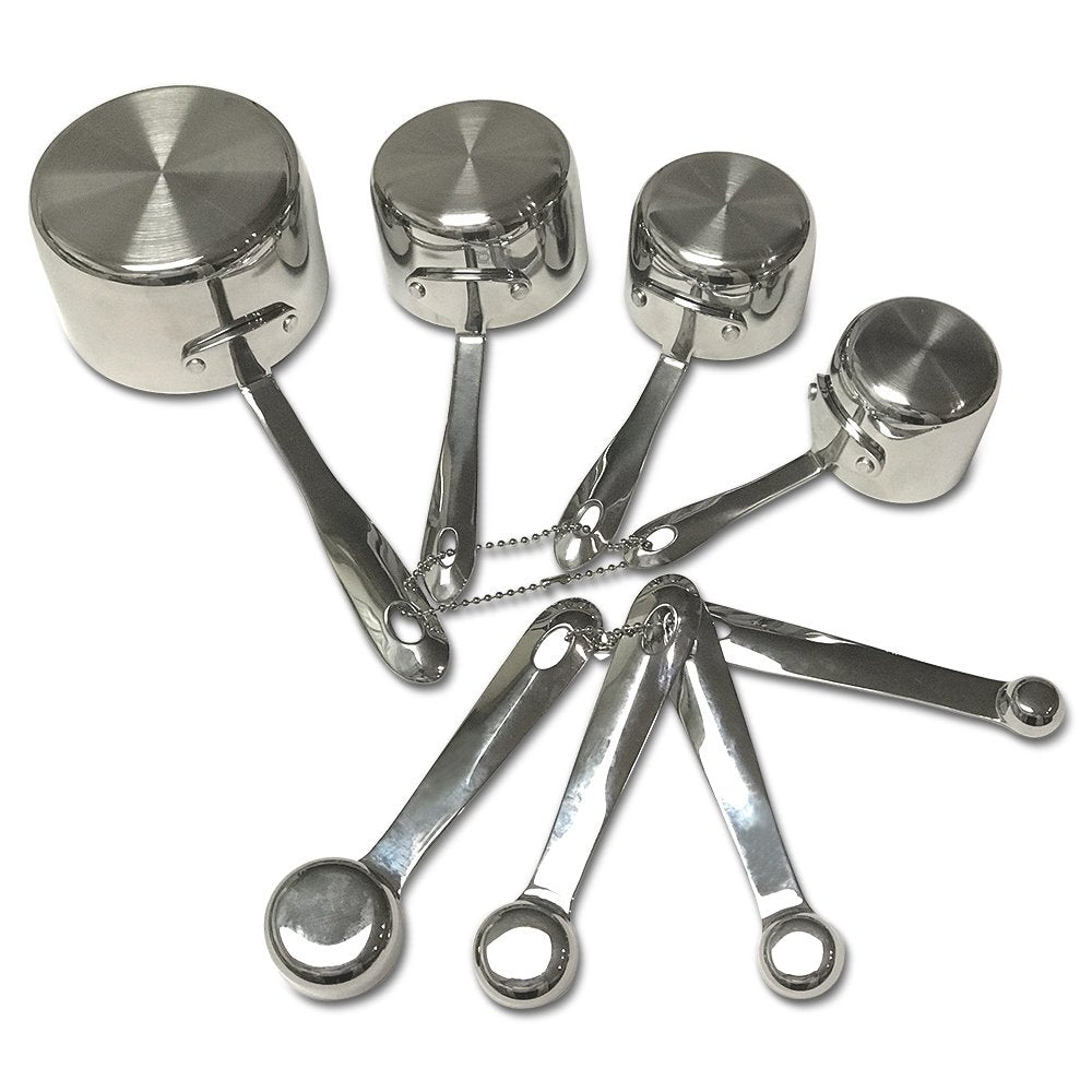 All-Clad measuring cups 1-3cup illustrate versatile volume options for sauces.