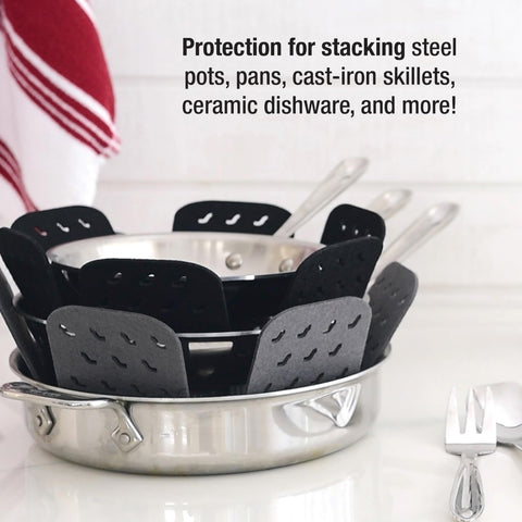 All-Clad skillet handle-cover protects hands up to 500°F while cooking