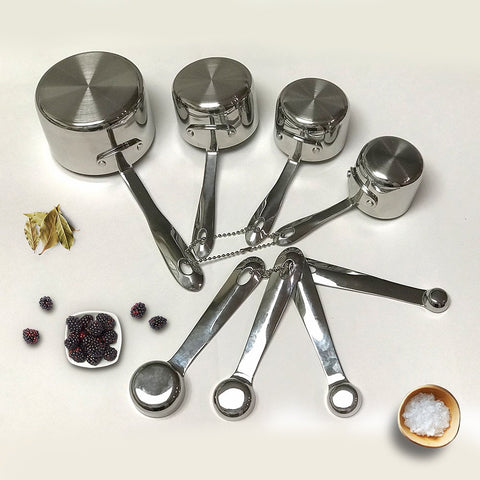 All-Clad measuring spoons 1tsp compact for daily seasoning tasks.