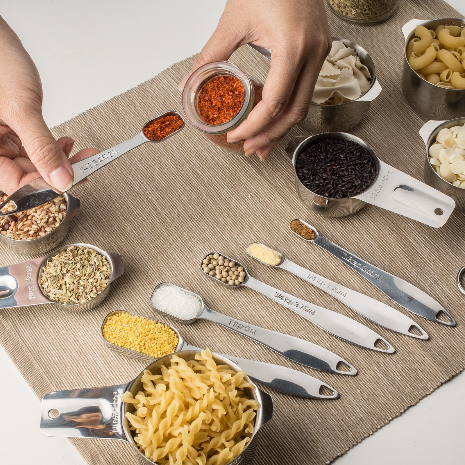 ALLWIN-HOUSEWARE W durable 18/8 stainless steel construction for long-lasting kitchen tools