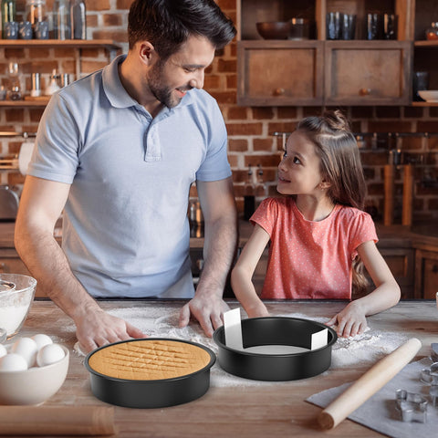 AltarreT versatile bakeware example with cake and pie ready to serve