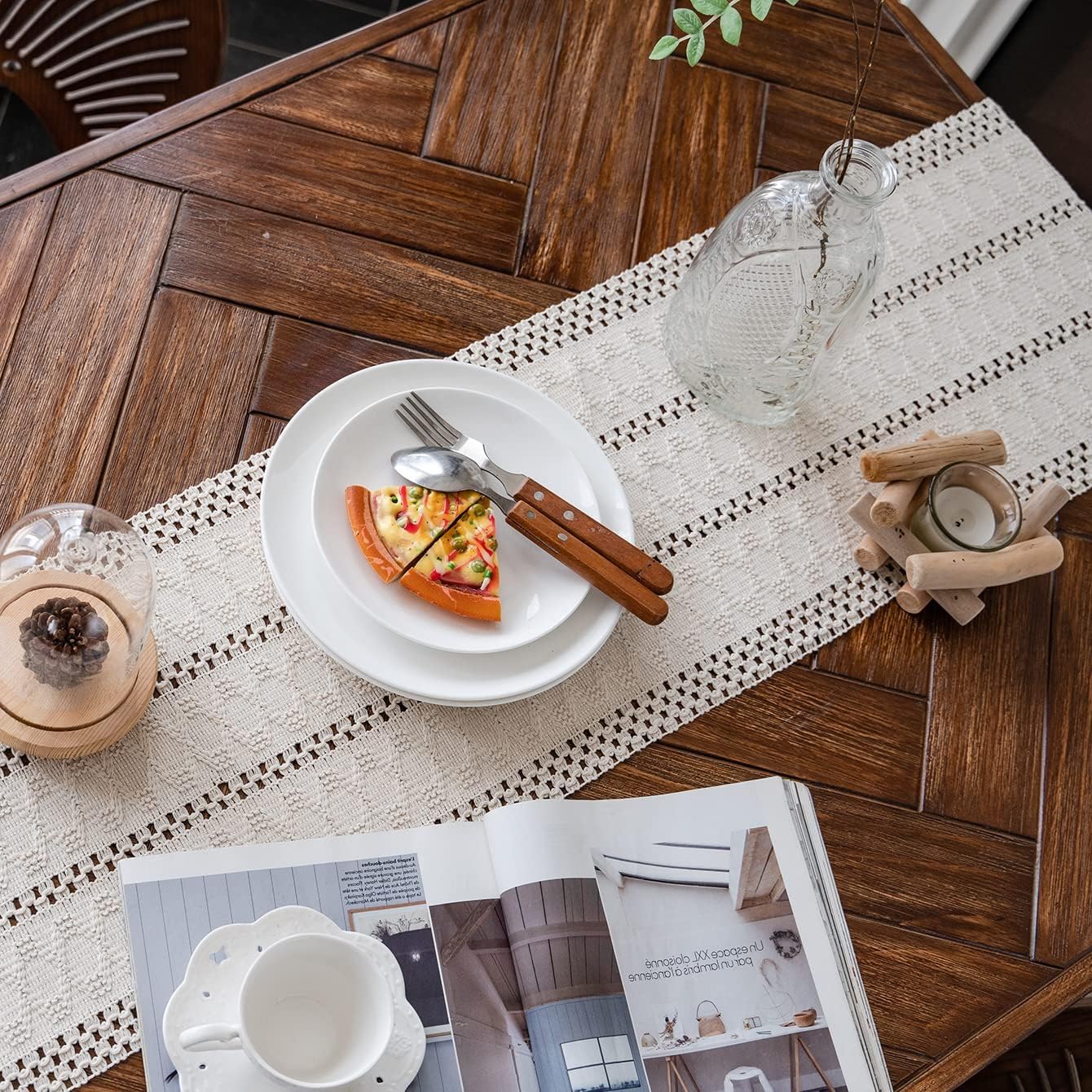 Alynsehom cream beige macrame weave adds rustic farmhouse charm to table.