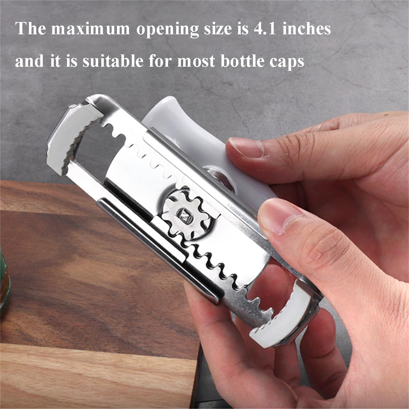 Amadething jar opener adjusts from 0.4 to 4.1 inches for many lids