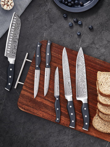 AMEGAT kitchen shears included for extra versatility.