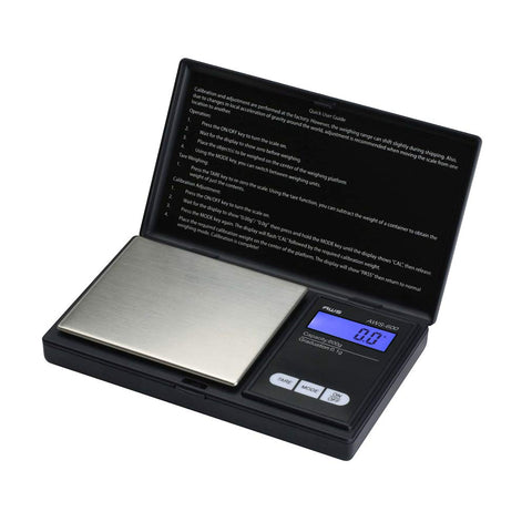 AMERICAN WEIGH SCALES AWS-600 measures coins with 0.1 g precision