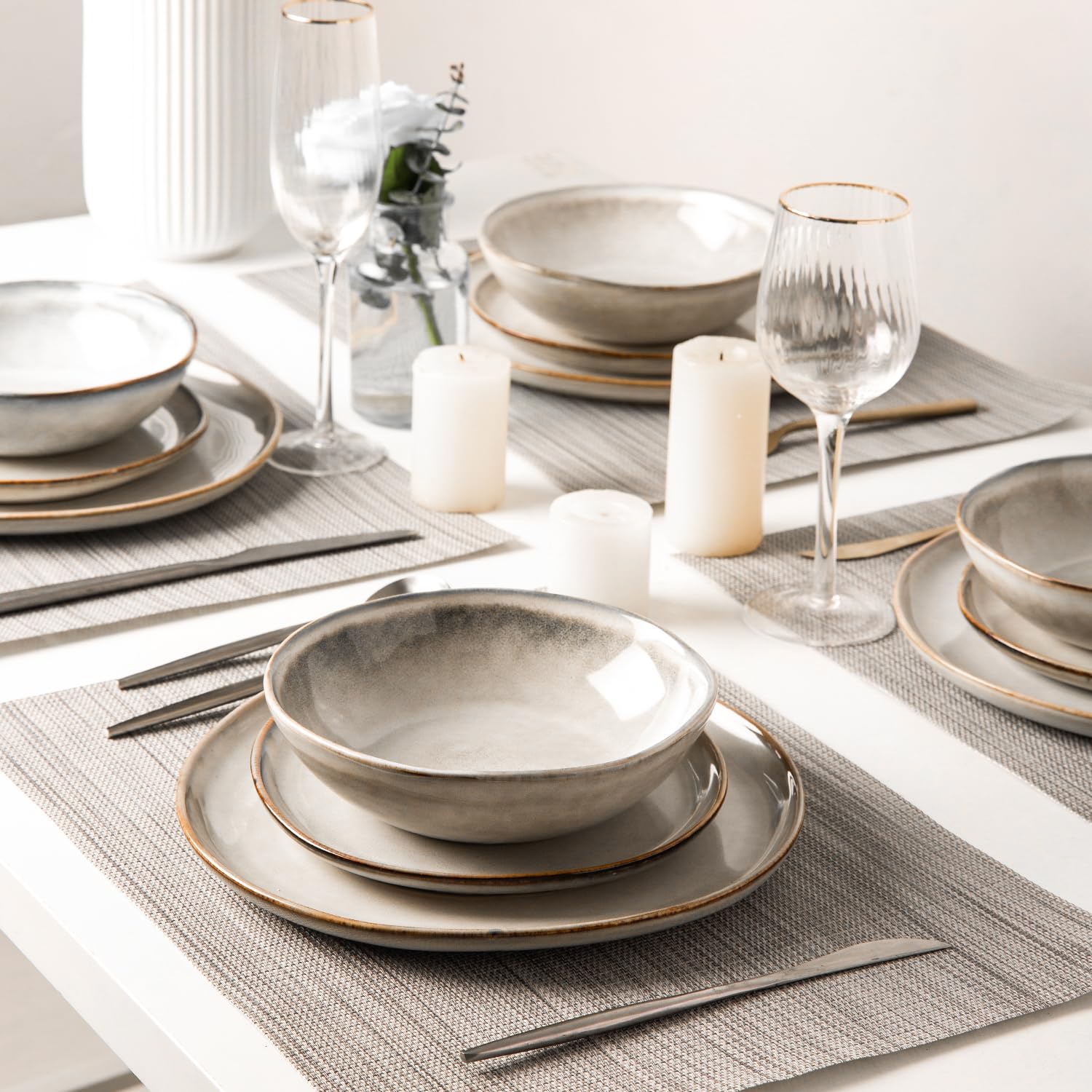 AmorArc dinnerware is microwave and dishwasher safe for convenient everyday meals.