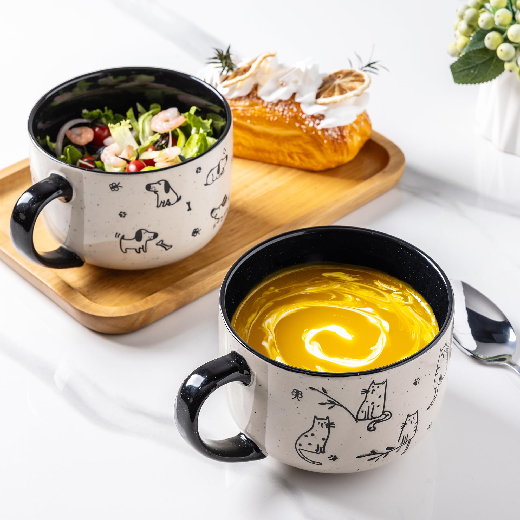 AmorArc microwave-safe lidded soup mug reduces splatters during reheating