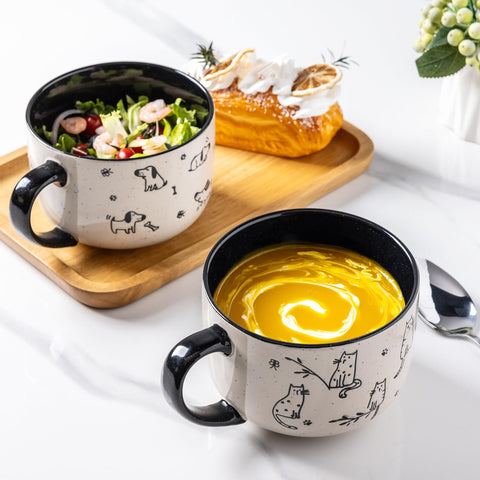 AmorArc microwave-safe lidded soup mug reduces splatters during reheating