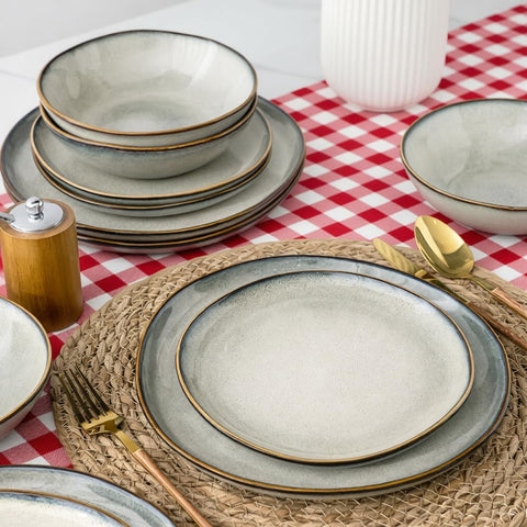 AmorArc stackable dinnerware set demonstrating space-saving storage.