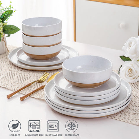 AmorArc wavy rim detail enhances presentation with a handcrafted, unique touch.