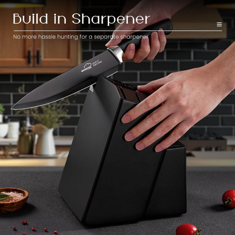 Amorston dishwasher-safe blades allow easy cleanup after meals.