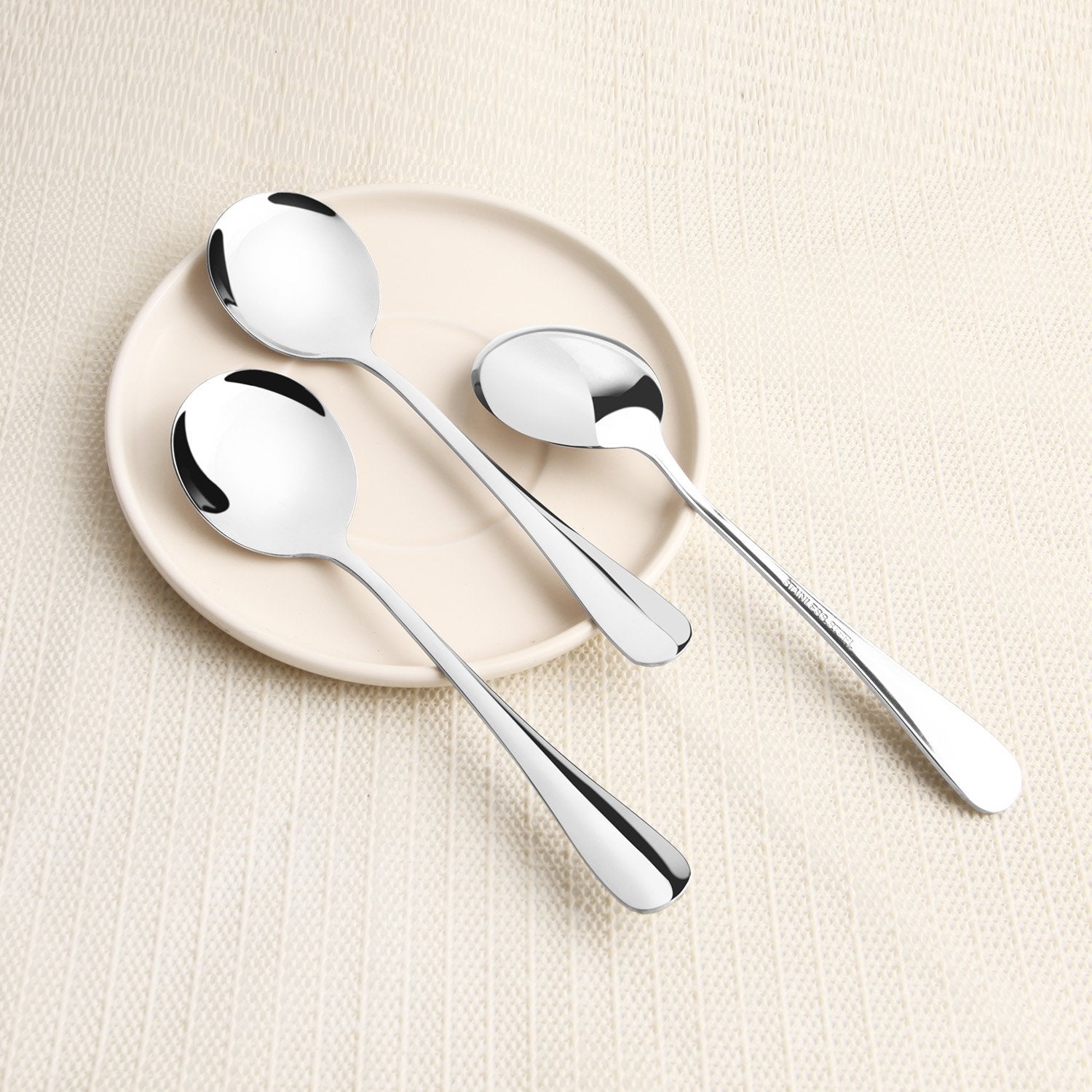 AmoVee round-spoon set of eight, professional kitchen-ready for service.