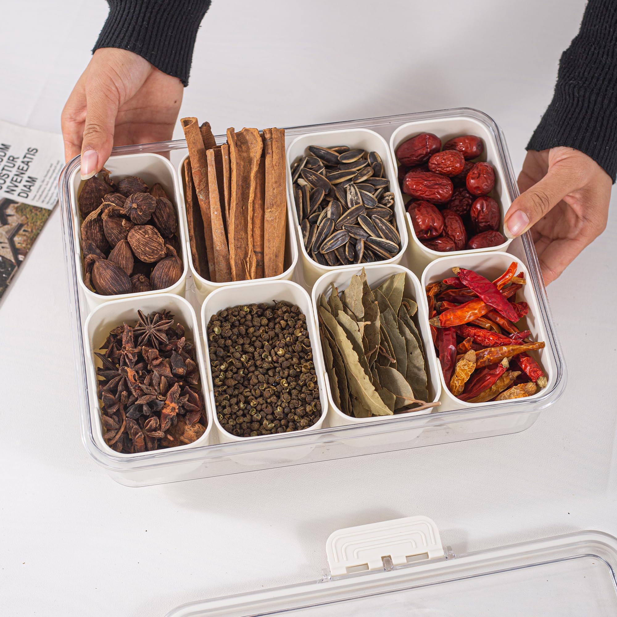 Amzcku clear serving tray—ideal picnic spread and casual entertaining.