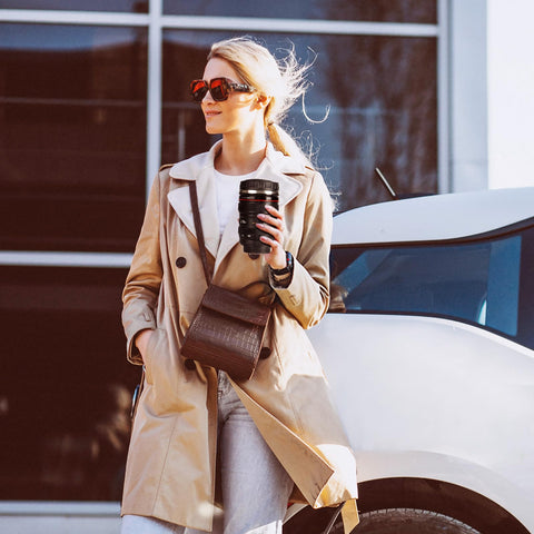AMZHUB camera lens mug travel-friendly with leak-proof lid for commuting.
