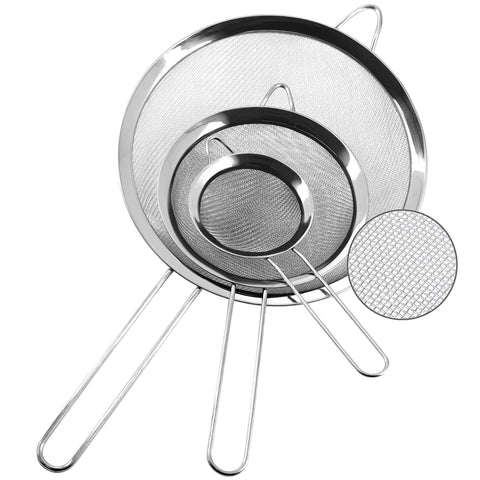 Anaeat fine mesh strainer with a long handle for safe pasta lifting.