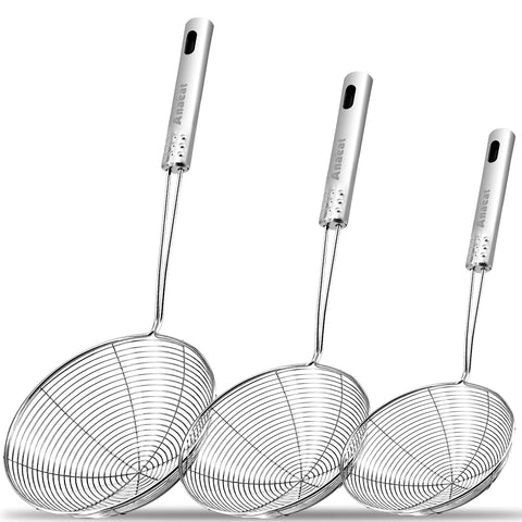 Anaeat spider skimmer 4-5-inch in use for delicate frying and straining.