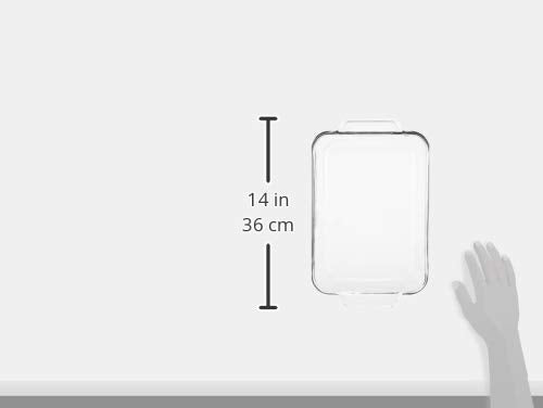 Anchor Hocking Oven Basics glass baking dish easy-clean surface supports quick cleanup after meals.