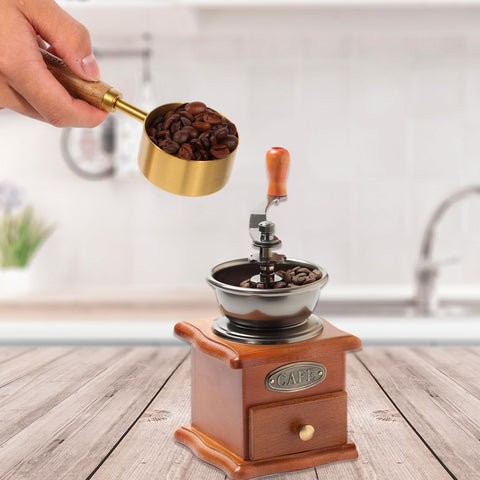 ANDGELOO gold measuring set in gift-ready packaging, ideal for home chefs.