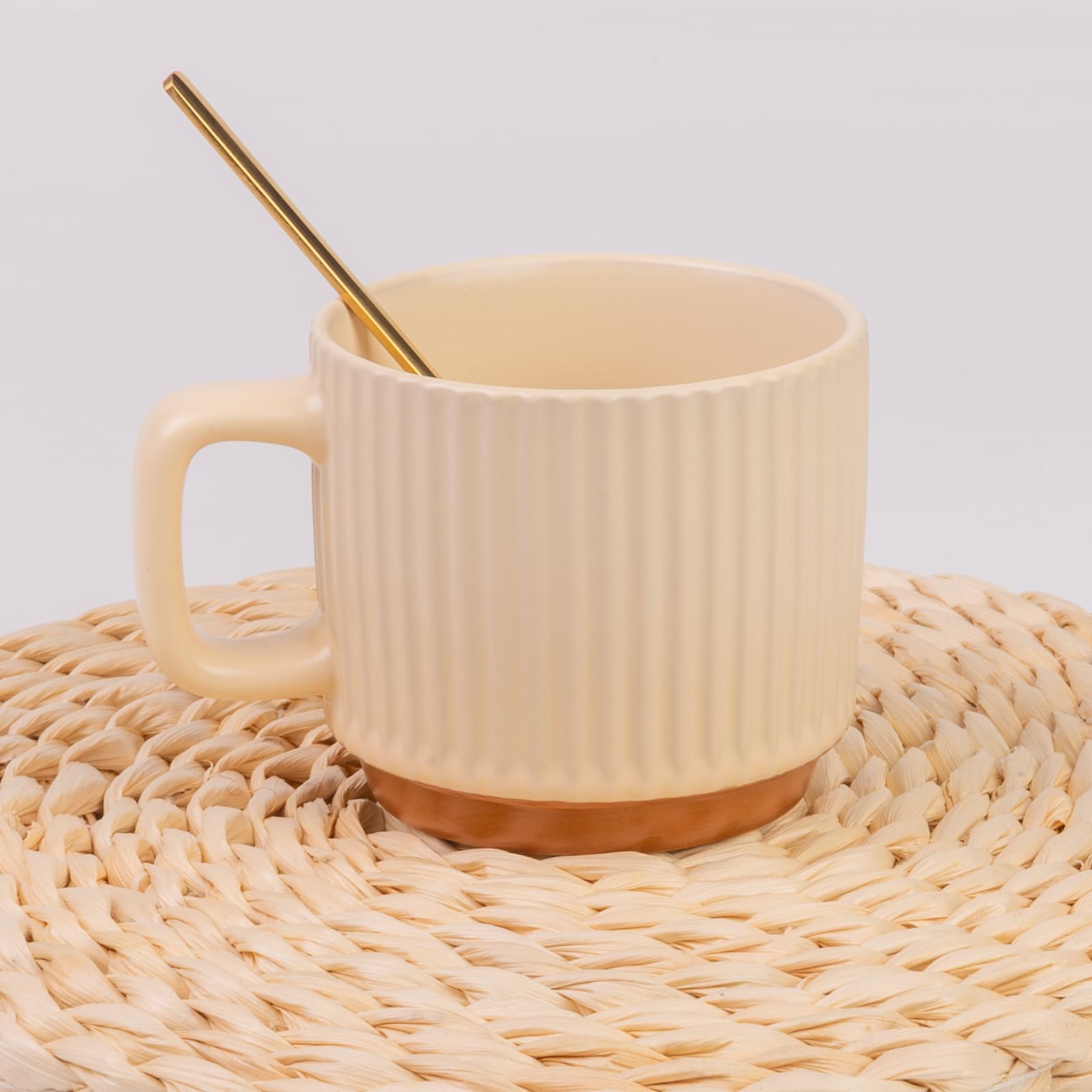 Anforsun cozy blanket and stylish mug invite warm, comforting moments.