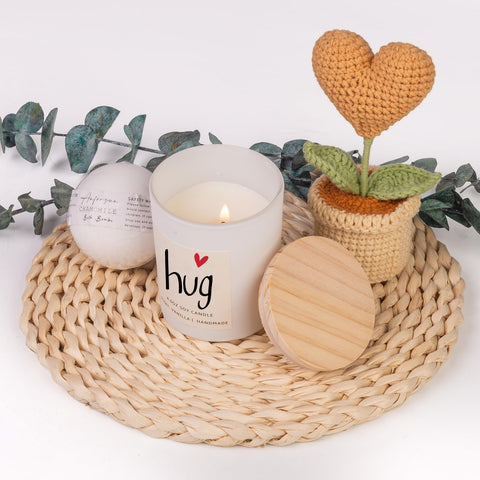 Anforsun Hugs lavender candle provides soothing aroma at home
