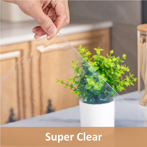 Angadona non-slip silicone mat keeps items steady during prep.
