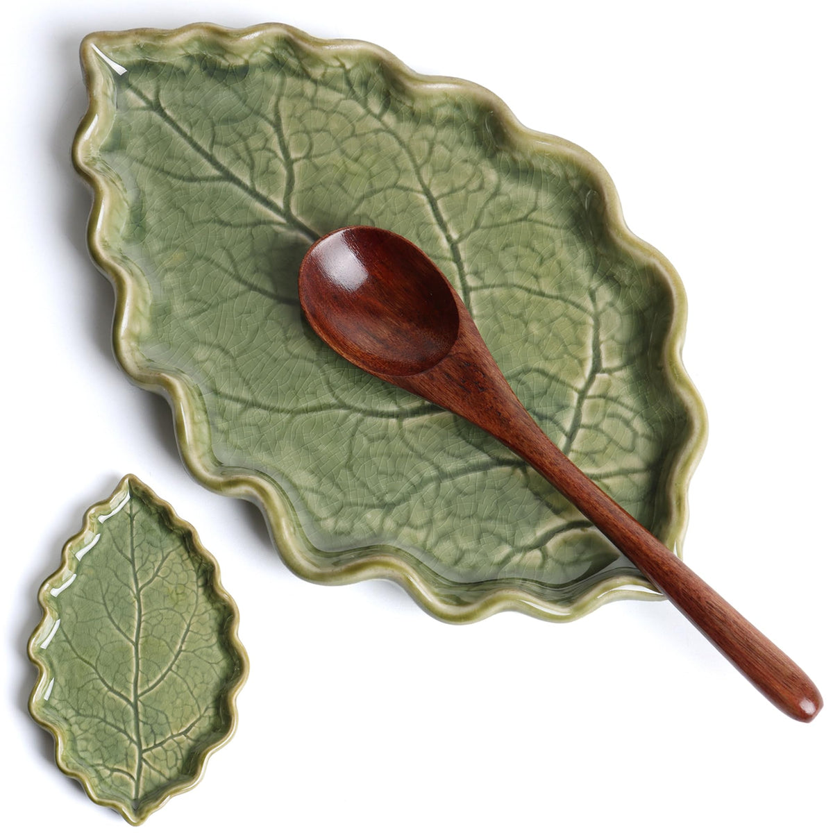 Anoonse ceramic spoon rest in green leaf shape keeps counters tidy.