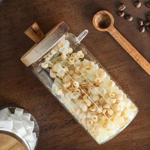 ANSQU wooden lid provides a comfortable grip for quick opening.