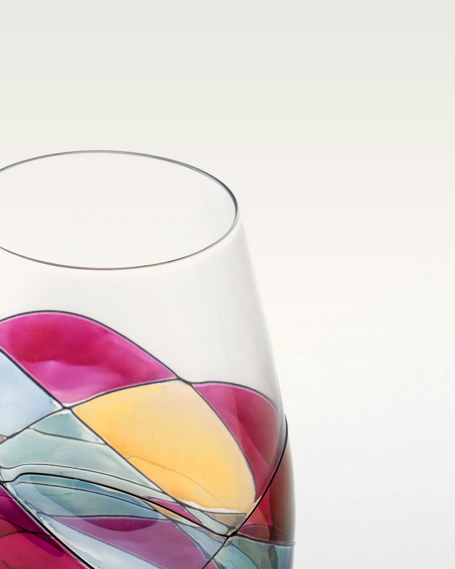 Antoni Barcelona elegant glassware ideal for entertaining and festive gatherings