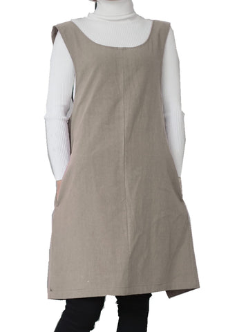 AOBBYBBS apron halter crossback side view, breathable fabric for everyday use.