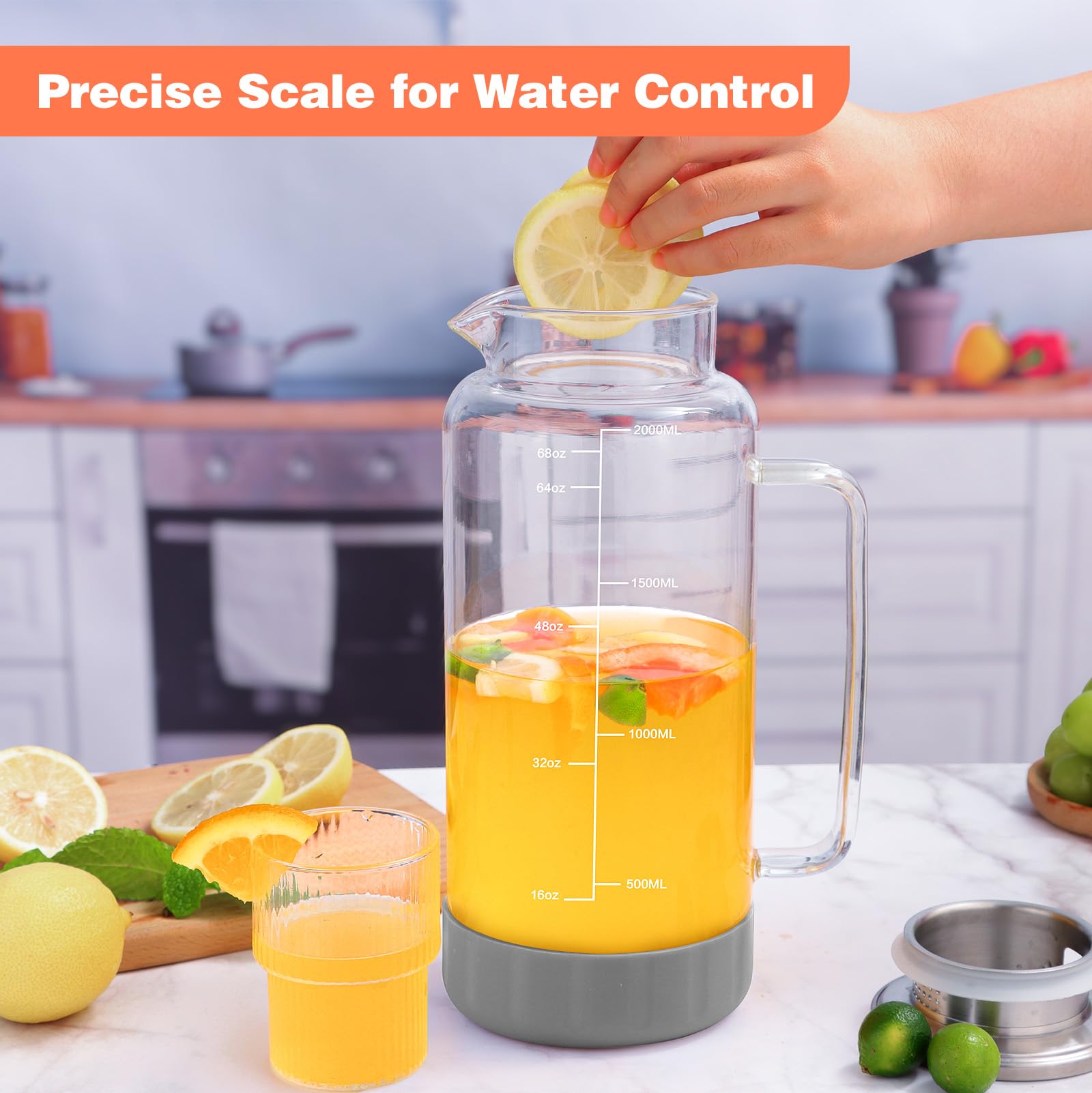 Aofmee borosilicate glass pitcher resists temperature changes and preserves flavor