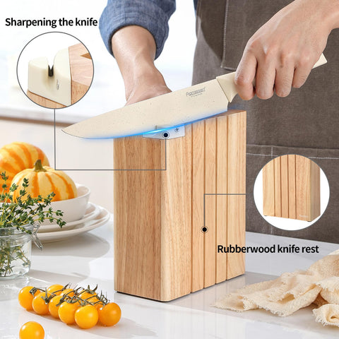 Aomiesen 8-inch chef knife delivering precise cuts and smooth slicing.