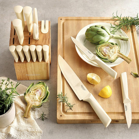 Aomiesen knife block with built in sharpener keeps blades ready
