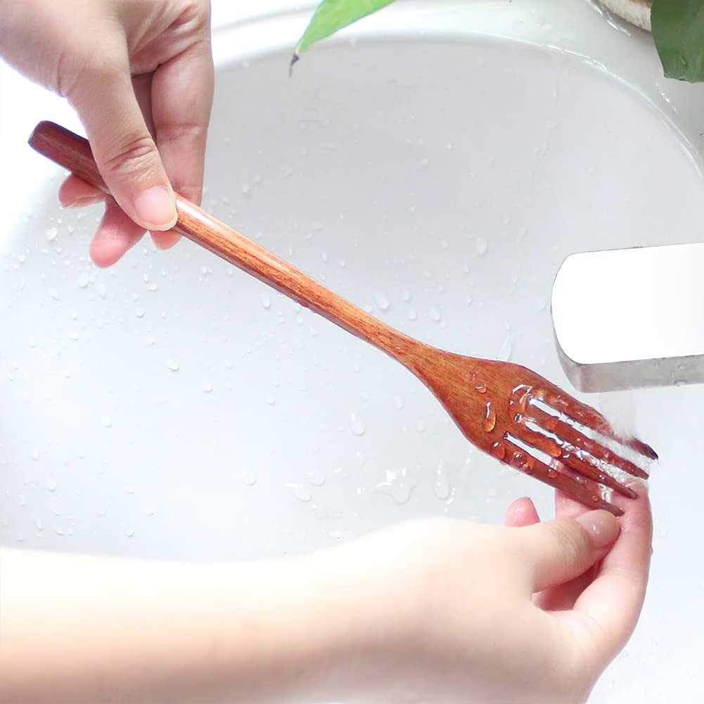 AOOSY reusable wooden forks ideal for picnics and travel