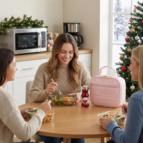 Aosbos waterproof interior lining allows quick cleanup after meals