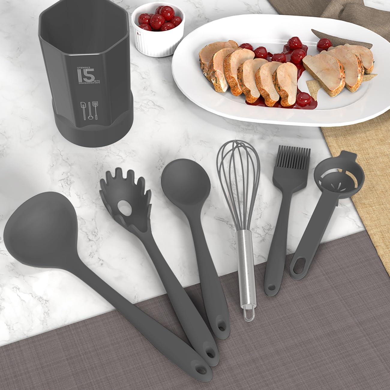 AOTHOD packaging highlights gift-ready silicone utensil set