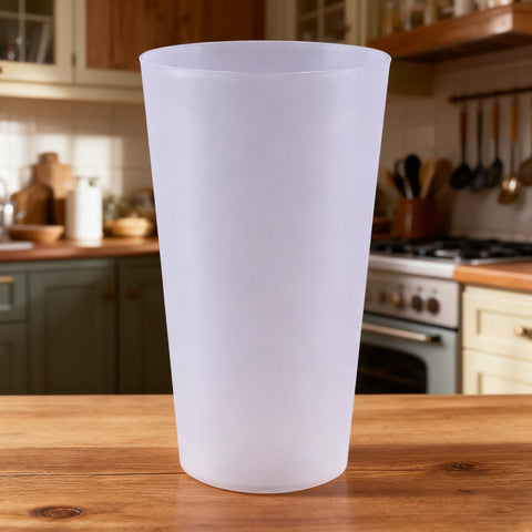 AOYITE BPA-free polypropylene cups, safe for everyday use and easy cleaning