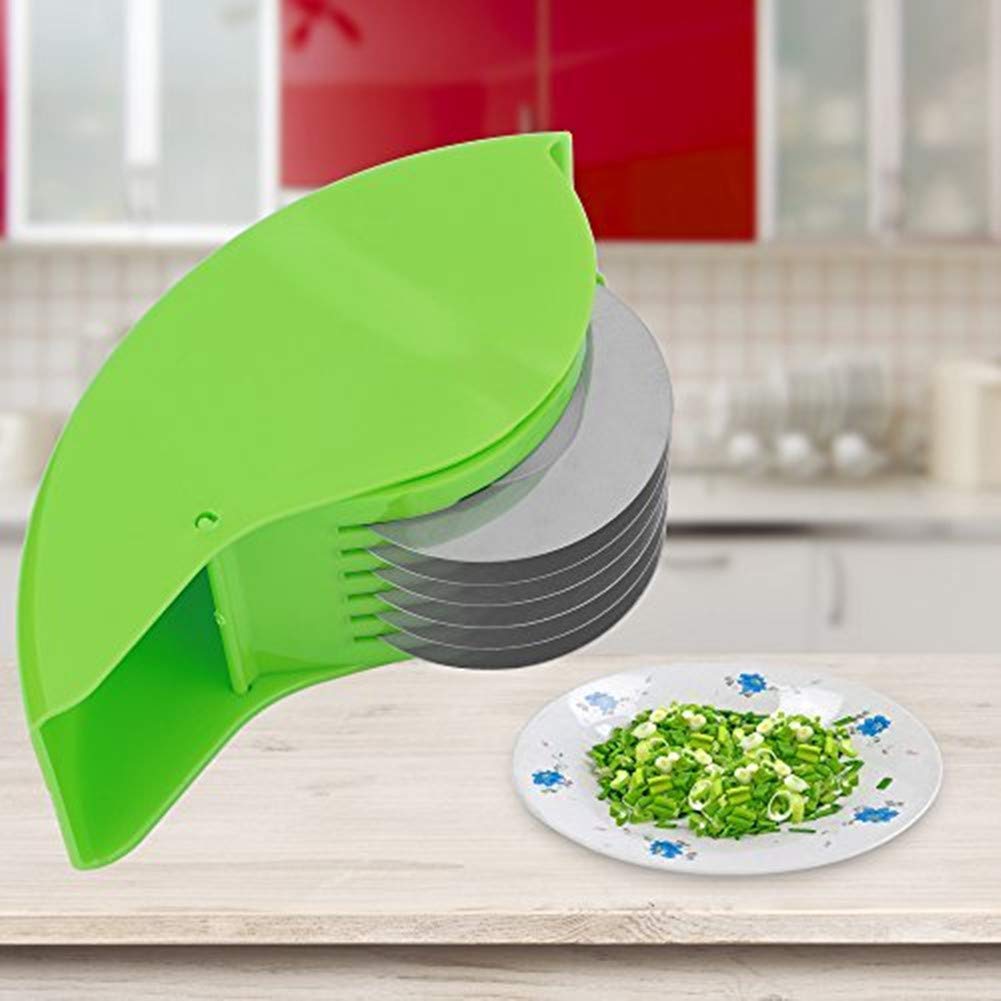AOZBZ ergonomic grip handle reduces hand strain during rolling and chopping tasks.