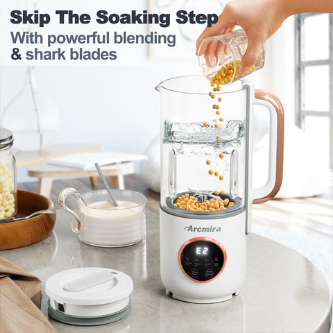 Arcmira 10-blade dynamic blades ensure smooth textures in blends.