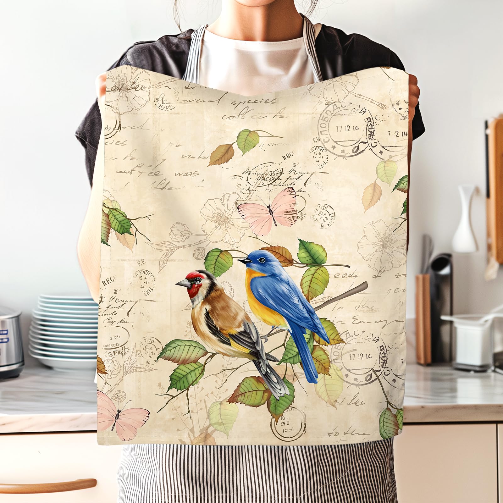 Arquiel four-pack kitchen towels show large size 18.9 by 27.5 inches.