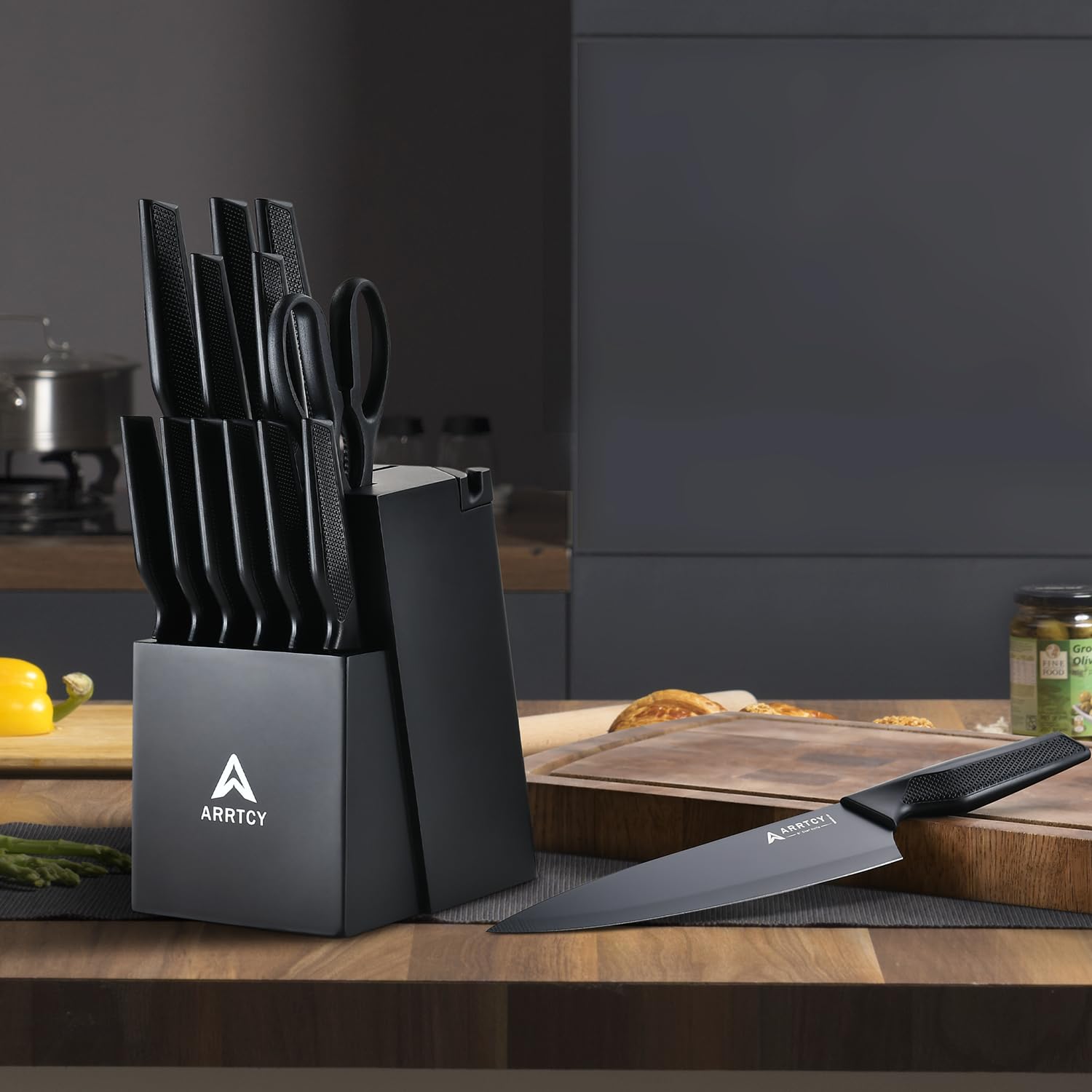 Arrtcy 5-inch utility and paring knife for peeling and detail work