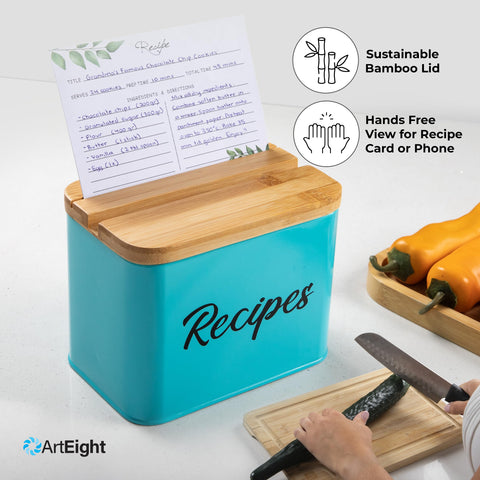ArtEight lid slots hold recipes or your phone for easy viewing.