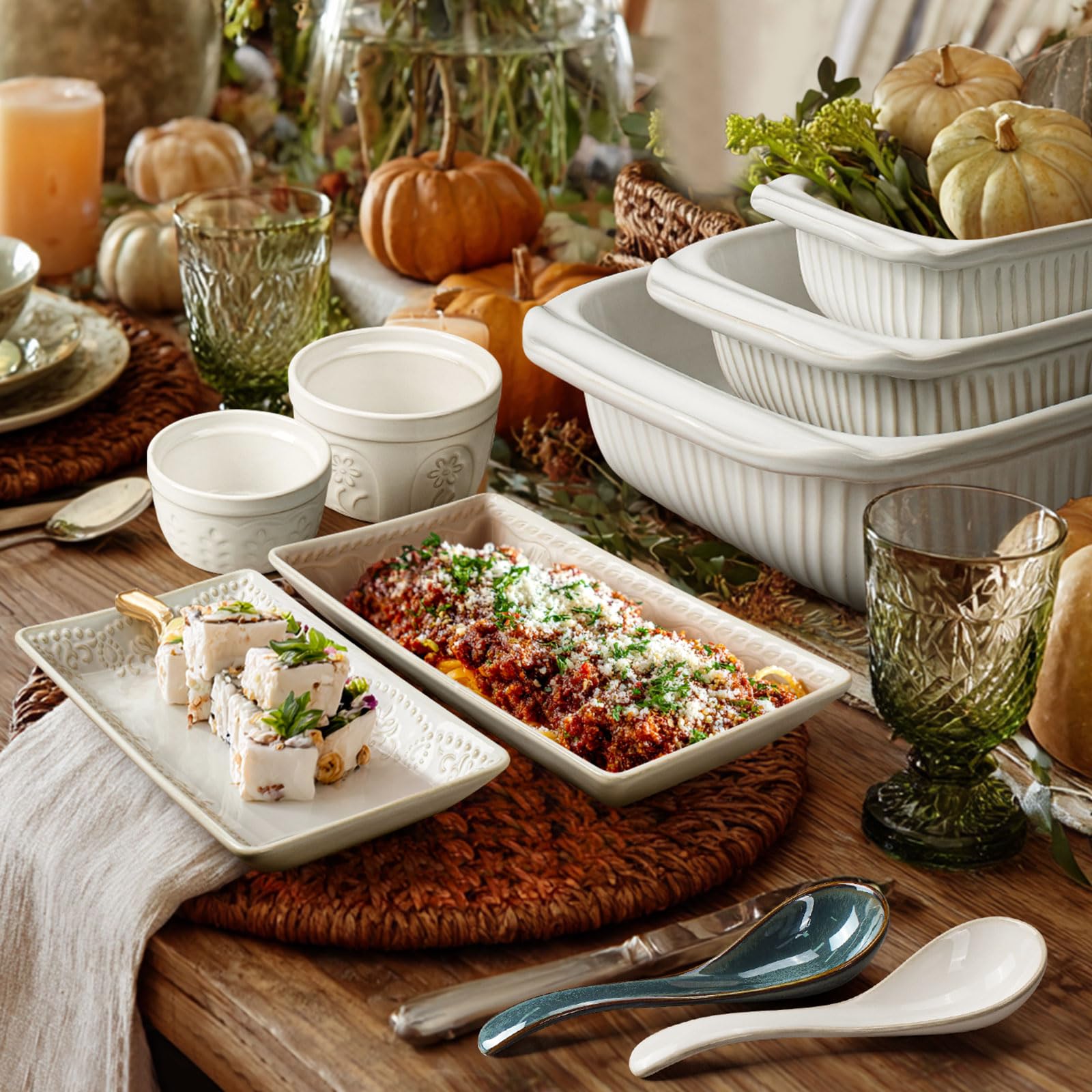 Artena ceramic design stays cool and is dishwasher safe for busy kitchens.